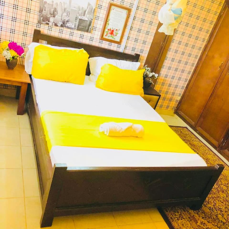 Zunox Guest House فريتاون المظهر الخارجي الصورة